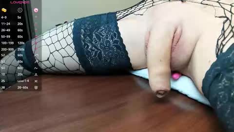 Vicky  Victor online show from 12/17/25, 08:26