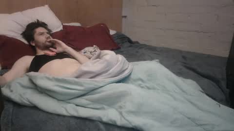 Twinkie 333 online show from 10/19/25, 04:13