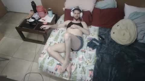 Twinkie 333 online show from 10/21/25, 05:08