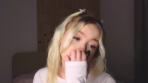 twinklefluff online show from 01/11/26, 05:07