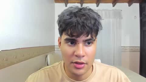 Snapshot of twinkwolf2 chatting on 03/03/26, 02:07 twinkwolf2 online show from 03/03/26, 02:07