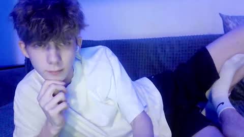 TwiShadow online show from 02/10/26, 10:14