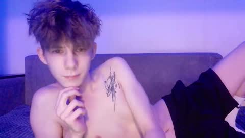 TwiShadow online show from 02/14/26, 04:31