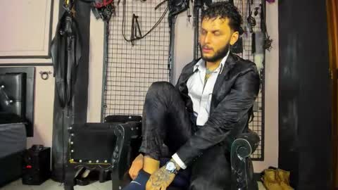 Clio  Tadeo online show from 01/06/26, 03:10