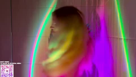 Molly and Nick online show from 04/12/26, 07:19