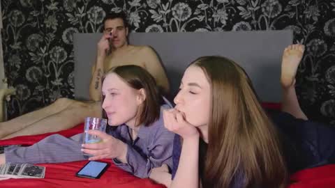 Ani  Isa  Joni online show from 02/14/26, 08:49