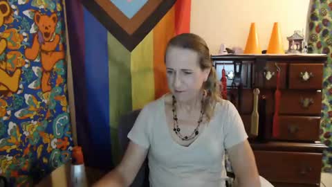 twocumkerry online show from 10/18/25, 07:09