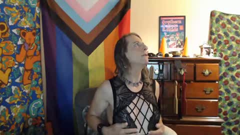 twocumkerry online show from 06/18/26, 09:14