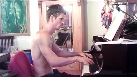 TobeBritta online show from 02/24/25, 06:47