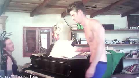 TobeBritta online show from 02/13/26, 06:15