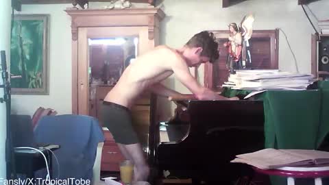 TobeBritta online show from 02/26/26, 07:35