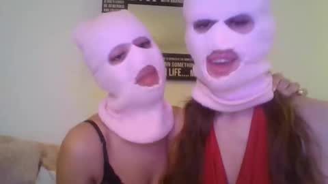 Snapshot of twogirlslove chatting on 03/19/26, 04:16 AvaMini online show from 03/19/26, 04:16