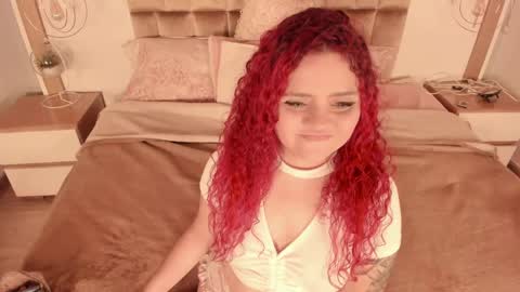 Twiggy online show from 04/17/26, 09:45