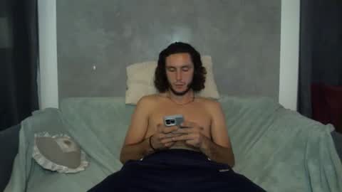 txandb666 online show from 09/25/25, 06:55