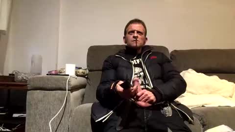 Snapshot of txatehard chatting on 02/22/25, 07:01 txatehard online show from 02/22/25, 07:01