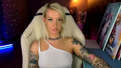 Miley online show from 04/20/26, 02:09