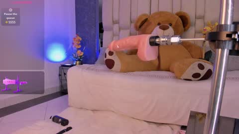  TYLA  online show from 03/03/25, 09:22