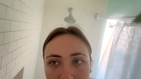 tylababyy online show from 01/12/26, 06:35