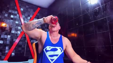 Tyleer Scot online show from 04/18/26, 07:58