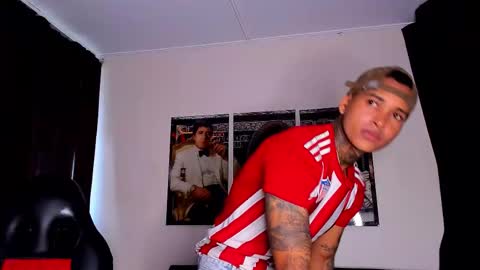 tyler_bell_ online show from 03/10/26, 02:22