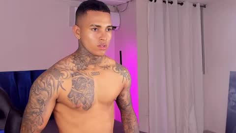 tyler_bell_ online show from 04/11/26, 03:55