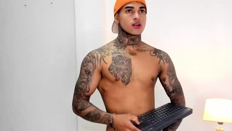 tyler_bell_ online show from 07/15/26, 11:26