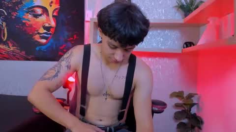 Tyler online show from 10/08/25, 03:26