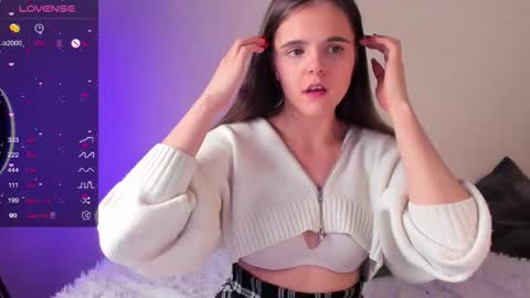 Ema online show from 12/19/25, 06:37