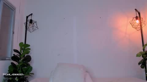 Tyler online show from 02/15/26, 03:58