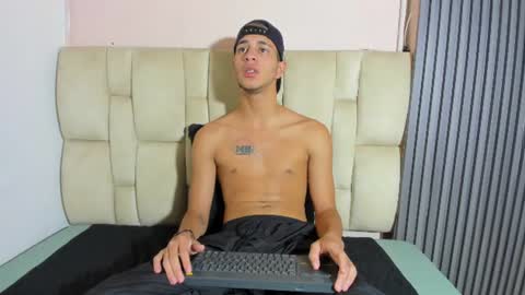 tyler_noir online show from 06/27/26, 12:22