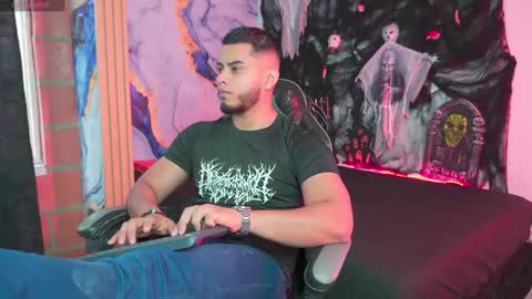 Tyler online show from 10/09/25, 07:56