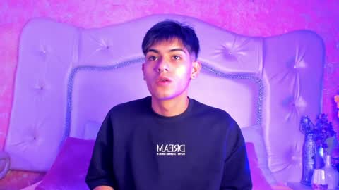 Tyler  online show from 03/31/26, 01:33