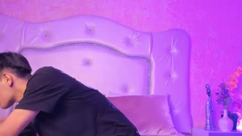 Tyler  online show from 04/11/26, 04:28