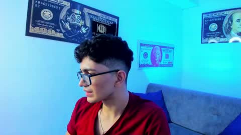   online show from 01/15/25, 06:54