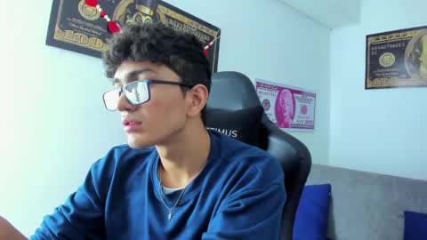   online show from 02/11/25, 05:58