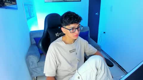   online show from 02/18/25, 02:59