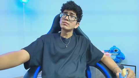   online show from 09/12/25, 04:12