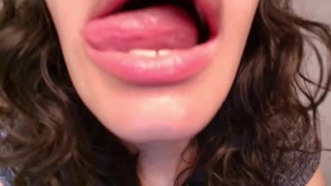 TYNA  online show from 02/09/25, 11:25