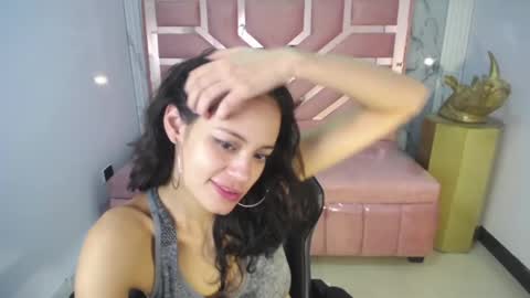 TYNA  online show from 03/11/25, 07:47