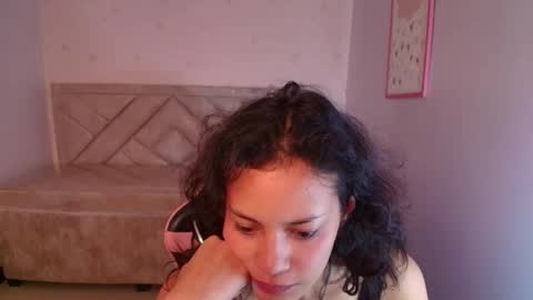 TYNA  online show from 09/10/25, 04:29