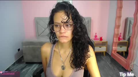 TYNA  online show from 06/02/26, 01:02