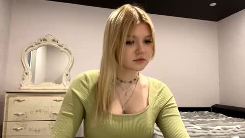 Snapshot of tynishablackmoore chatting on 02/27/26, 03:12 Anny online show from 02/27/26, 03:12