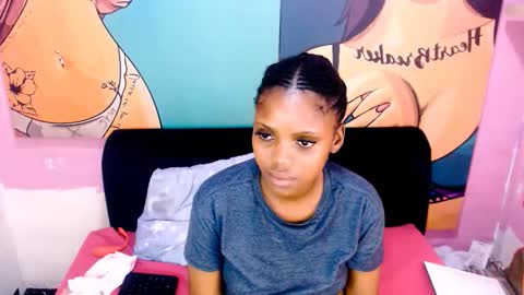 Snapshot of tyrabangz chatting on 11/24/25, 07:02 Tyra online show from 11/24/25, 07:02