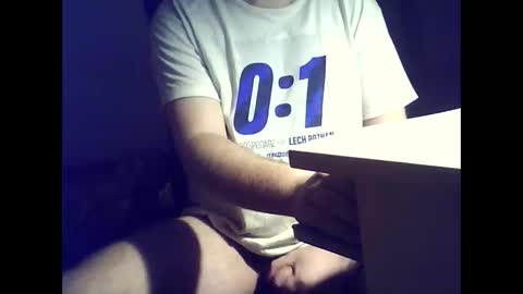 Snapshot of tyradi1991 chatting on 12/08/24, 09:19 tyradi1991 online show from 12/08/24, 09:19