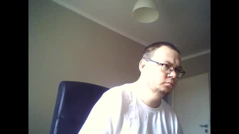 Snapshot of tyradi1991 chatting on 03/01/25, 10:55 tyradi1991 online show from 03/01/25, 10:55