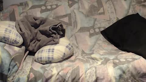 Snapshot of tyson2525 chatting on 12/14/25, 05:02 Helena and Tyson online show from 12/14/25, 05:02