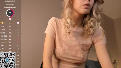 Snapshot of tyty_pupu chatting on 09/16/25, 05:47 Christine 3 Next broadcast tomorrow at 2100 GMT 5 online show from 09/16/25, 05:47