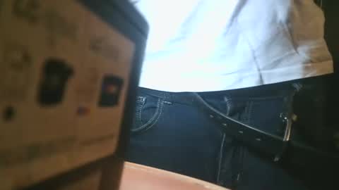 Snapshot of u02g2 chatting on 12/20/24, 06:02 u02g2 online show from 12/20/24, 06:02