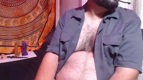 ucsip19 online show from 09/11/25, 04:45