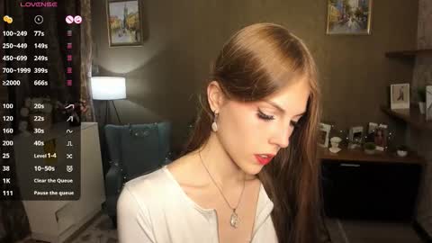 Snapshot of udeledelmoref chatting on 09/21/25, 11:39 Liky online show from 09/21/25, 11:39